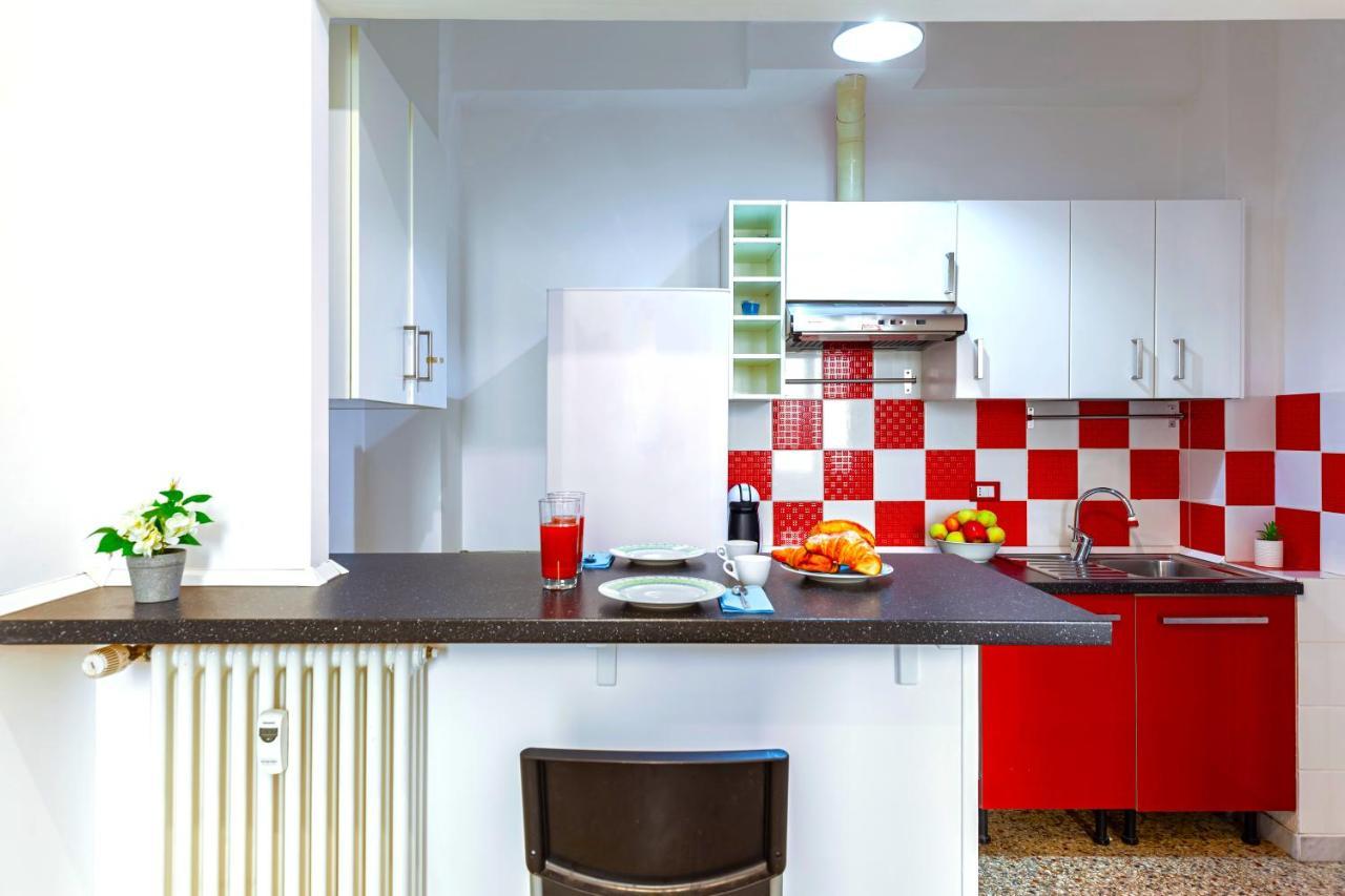Hostly - Sant'Orsola Suite Apartment روما المظهر الخارجي الصورة