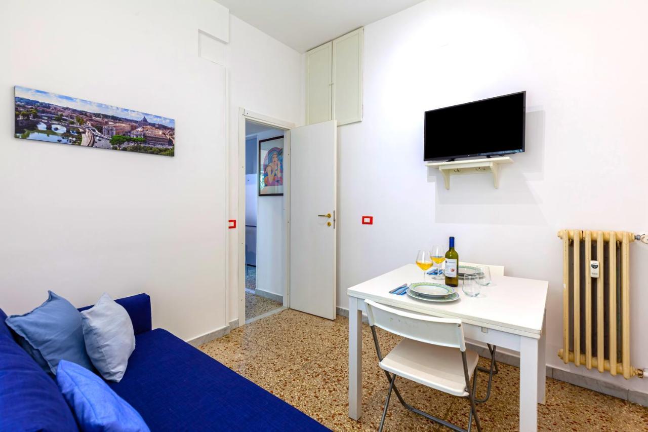 Hostly - Sant'Orsola Suite Apartment روما المظهر الخارجي الصورة